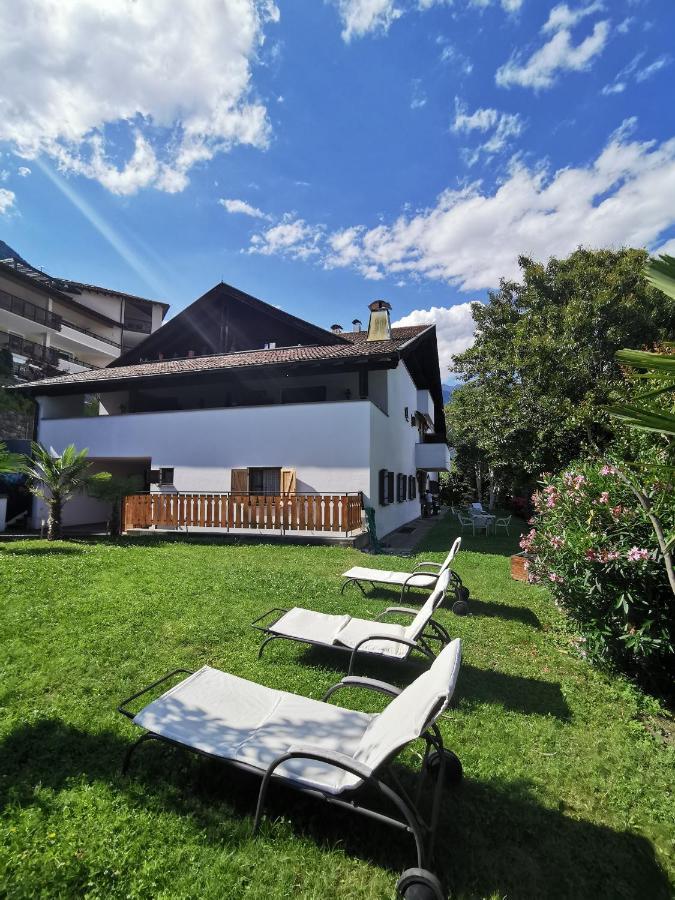 Hotel Eden Guesthouse Marlengo Exterior foto